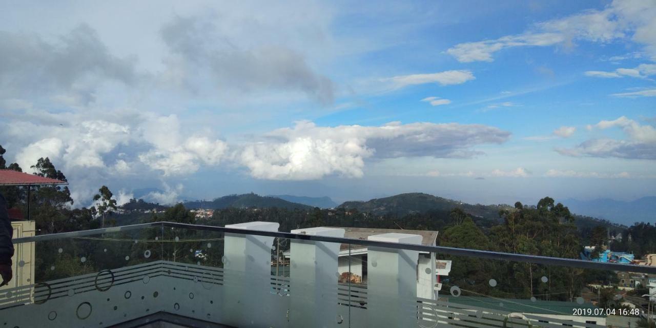 Adhithya Holidays コダイカナル エクステリア 写真
